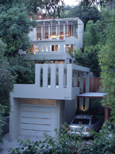 The Elliot House will also be on the tour May 18.