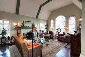 Eleanor house living room